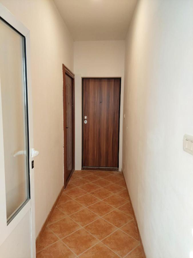 Apartment Eny Baška Voda Exteriör bild