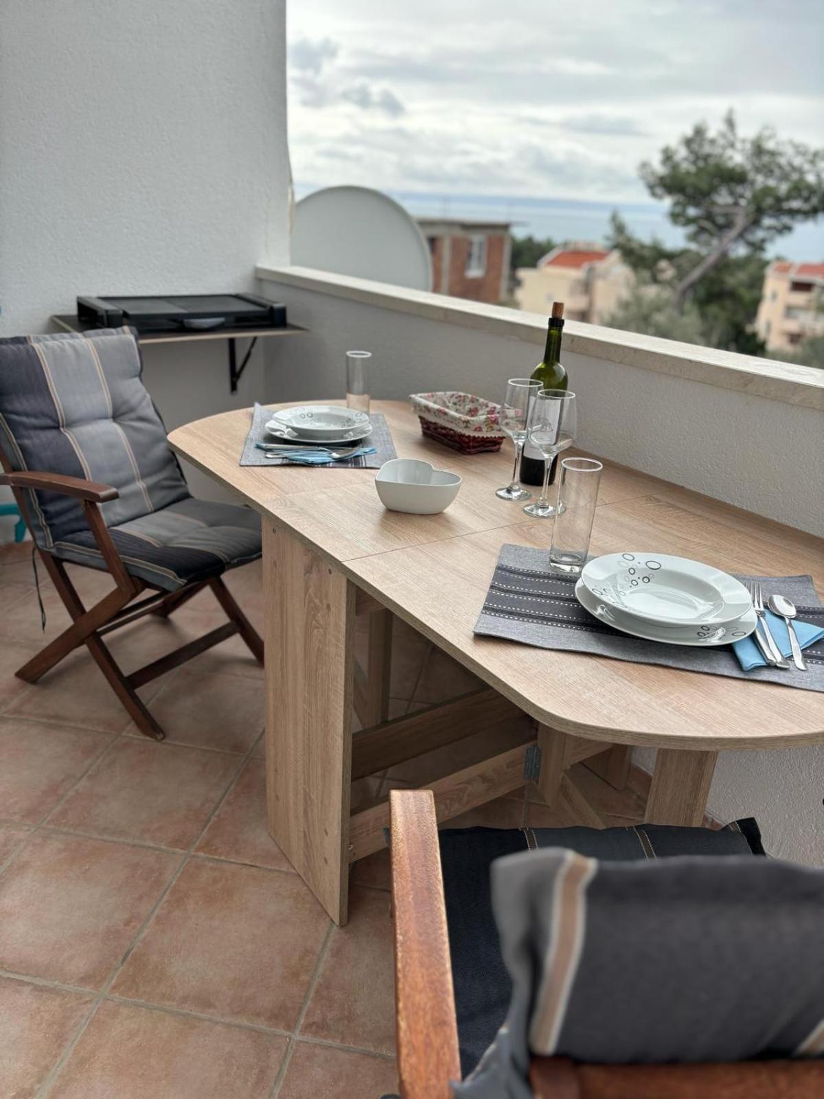 Apartment Eny Baška Voda Exteriör bild